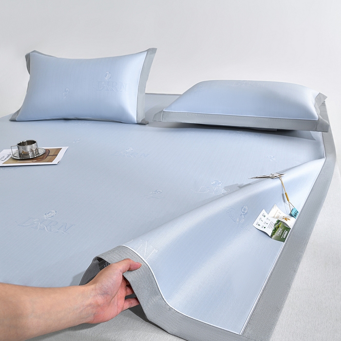 91家纺网 家纺一手货源 找家纺 （总）小牛席业 2026新款【实拍风格】双PE高凉感-迪恩玫瑰提花冰丝席凉席竹席藤席冰藤席乳胶席豆豆席