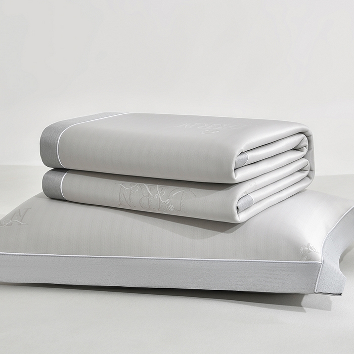 91家纺网 家纺一手货源 找家纺 小牛席业 2026新款【实拍风格】双PE高凉感-迪恩玫瑰提花冰丝席凉席竹席藤席冰藤席乳胶席豆豆席 香槟