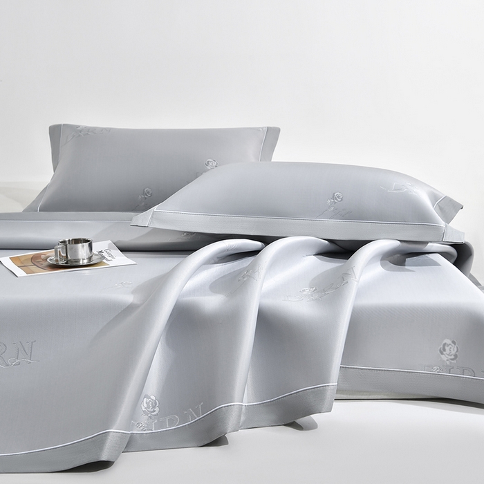 91家纺网 家纺一手货源 找家纺 （总）小牛席业 2026新款【实拍风格】双PE高凉感-迪恩玫瑰提花冰丝席凉席竹席藤席冰藤席乳胶席豆豆席