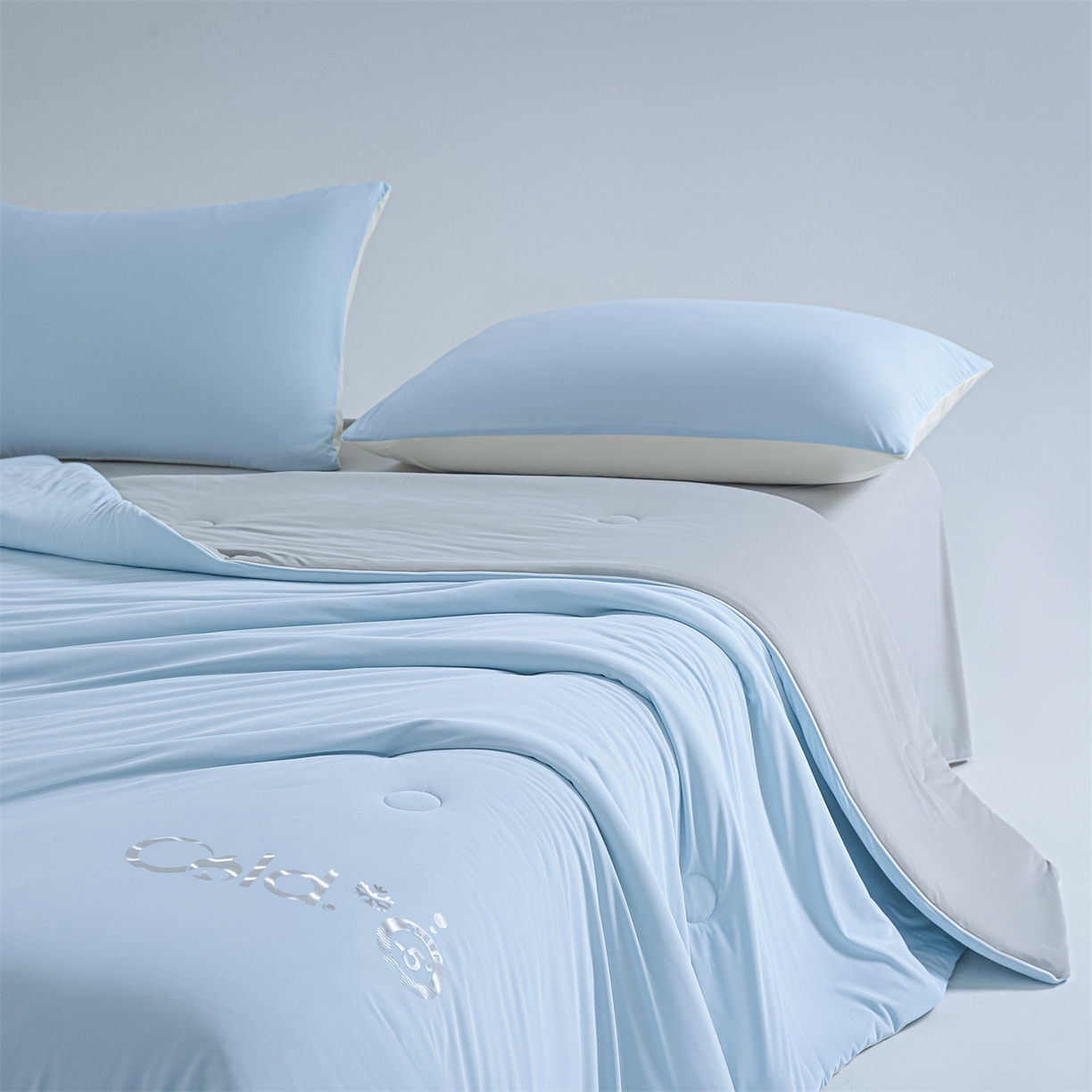 91家纺网 家纺一手货源 找家纺 永耀家纺 2026新款纯色双拼凉感丝大豆夏被夏凉被空调被 凉感-蓝灰