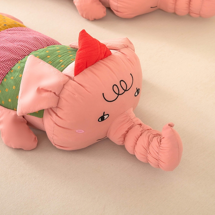 91家纺网 家纺一手货源 找家纺 梦莱家纺 2026新款多彩小象荞麦枕 多彩小象-粉