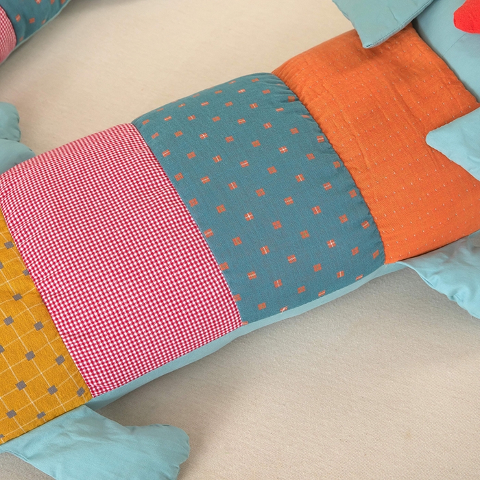 91家纺网 家纺一手货源 找家纺 梦莱家纺 2026新款多彩小象荞麦枕 多彩小象-蓝