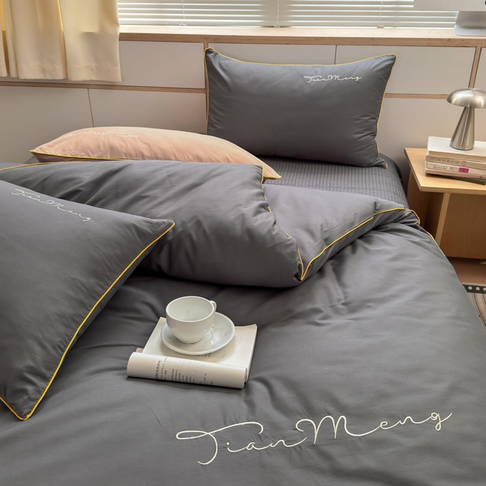 91家纺网 家纺一手货源 找家纺 Sweet dreams甜梦 2026新款全棉纯棉刺绣嵌绳床盖四件套 古典灰