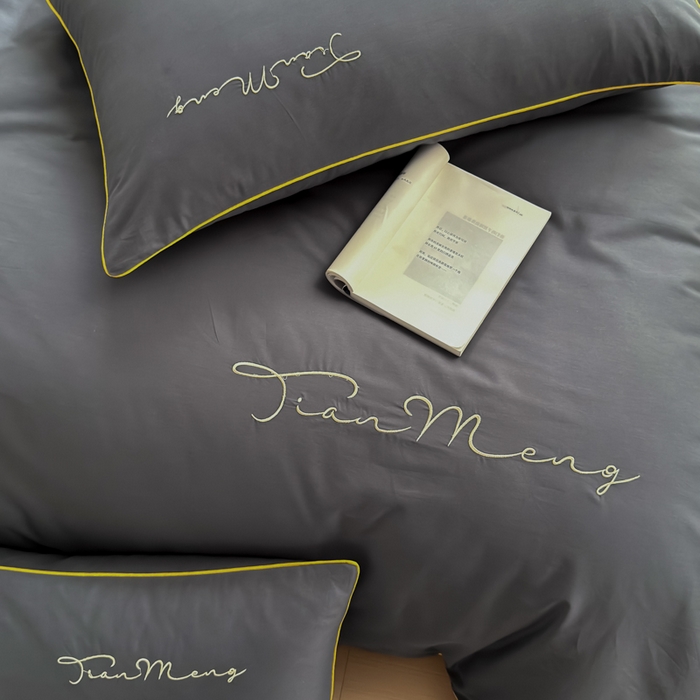91家纺网 家纺一手货源 找家纺 Sweet dreams甜梦 2026新款全棉纯棉刺绣嵌绳床盖四件套 古典灰