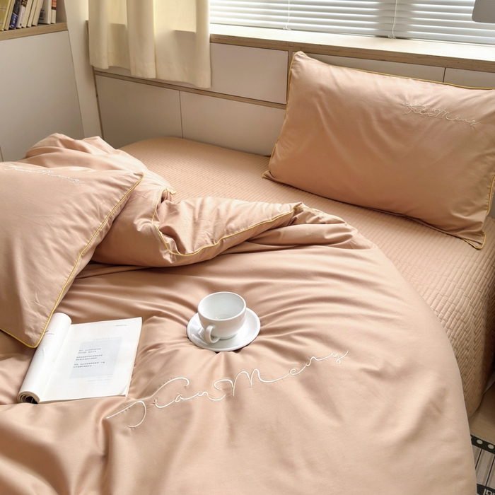 91家纺网 家纺一手货源 找家纺 Sweet dreams甜梦 2026新款全棉纯棉刺绣嵌绳床盖四件套 贝壳粉