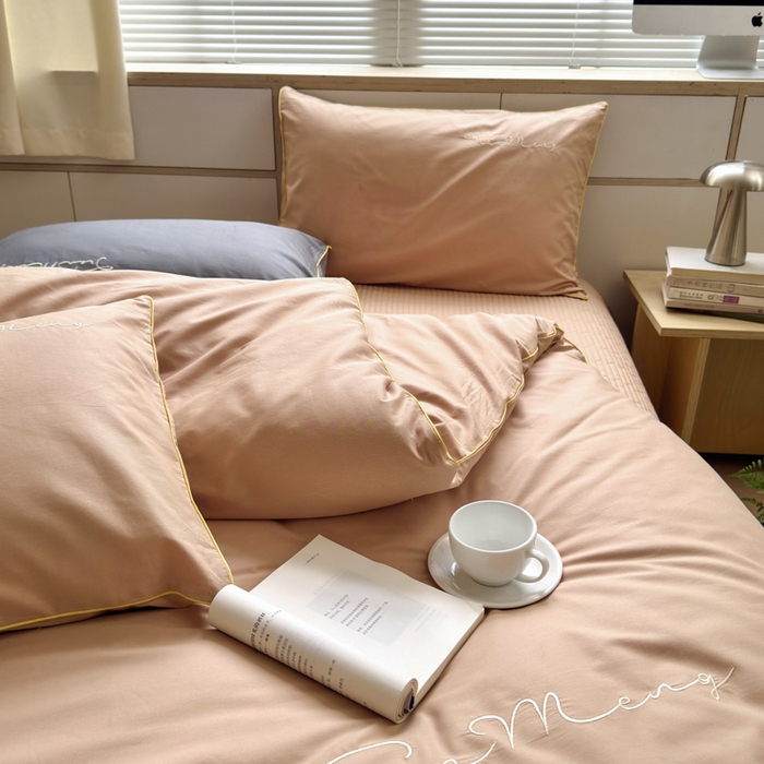 91家纺网 家纺一手货源 找家纺 Sweet dreams甜梦 2026新款全棉纯棉刺绣嵌绳床盖四件套 贝壳粉