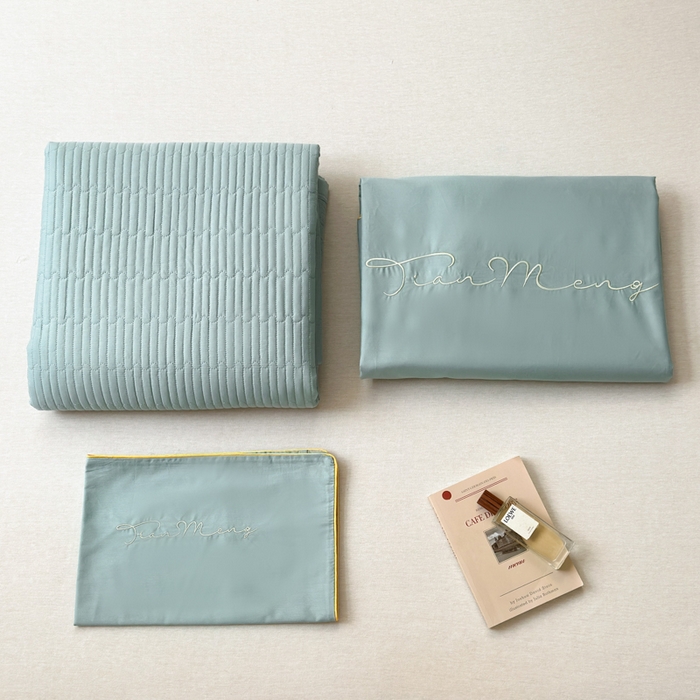 91家纺网 家纺一手货源 找家纺 Sweet dreams甜梦 2026新款全棉纯棉刺绣嵌绳床盖四件套 莫兰迪