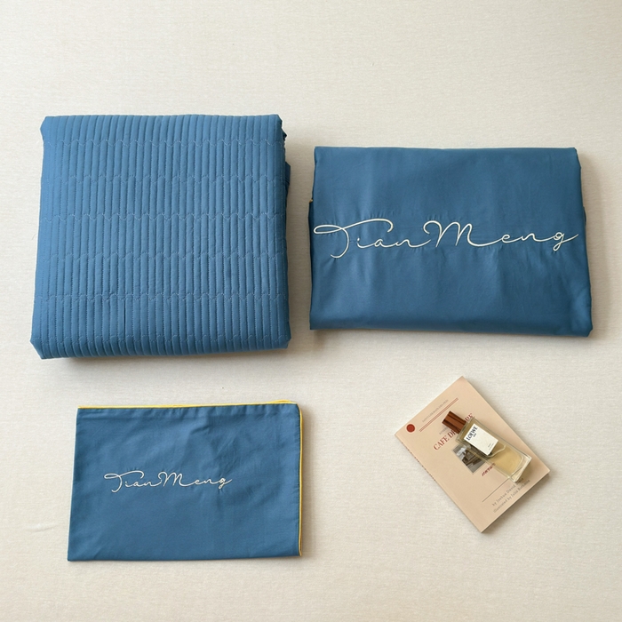 91家纺网 家纺一手货源 找家纺 Sweet dreams甜梦 2026新款全棉纯棉刺绣嵌绳床盖四件套 景泰蓝