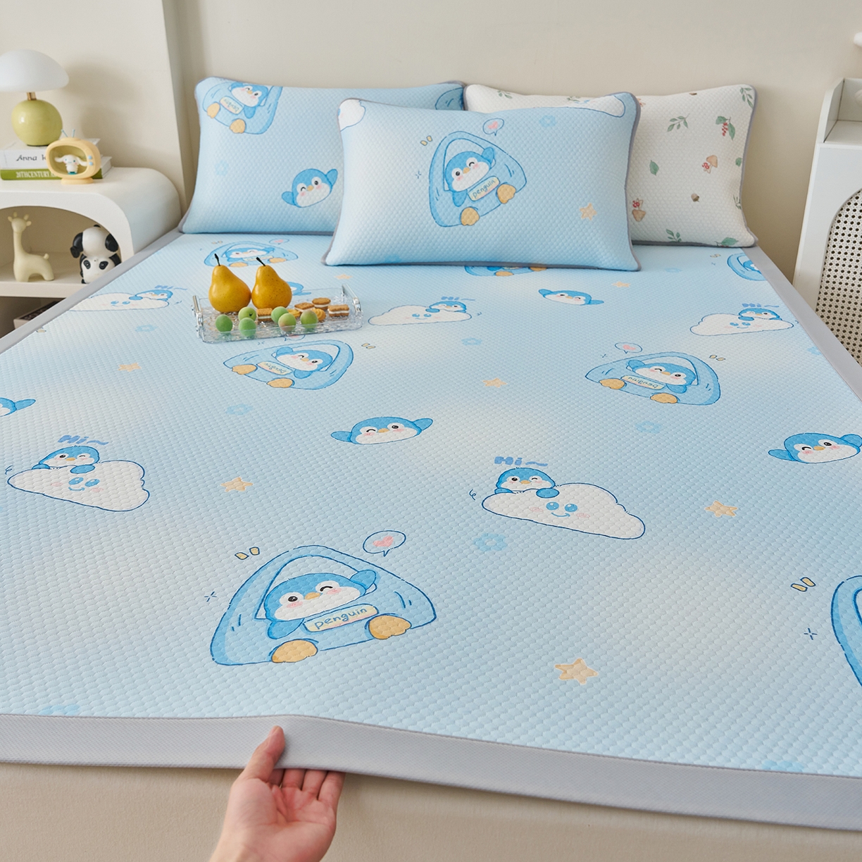 91家纺网 家纺一手货源 找家纺 （总）奇丝雅 2026新款A类印花冰豆豆凉席三明治透气网冰丝凉席家用双人冰丝席床单可机洗大床图