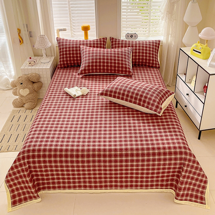 91家纺网 家纺一手货源 找家纺 梦精灵家纺 2026新款全棉纯棉色织水洗棉四件套绗缝夹棉床盖防滑床单四季通用米单人学生宿舍 米兰红