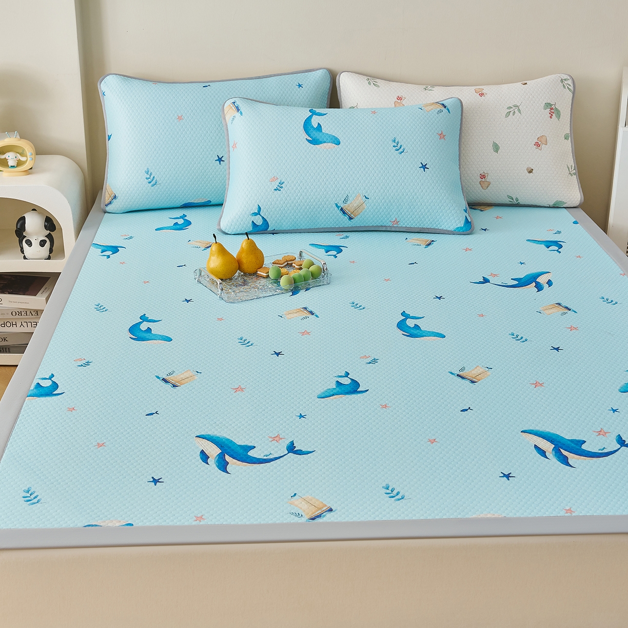 91家纺网 家纺一手货源 找家纺 奇丝雅 2026新款A类印花冰豆豆凉席三明治透气网冰丝凉席家用双人冰丝席床单可机洗大床图 大床款-海洋世界