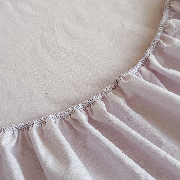 91家纺网 家纺一手货源 找家纺 桃子家居 2026新款A类纯棉水洗原生态棉麻纯色织标简约无印单品床单床笠系列 棉麻单品-远空紫