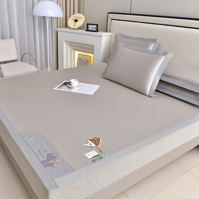 91家纺网 家纺一手货源 找家纺 小牛席业 2026新款小冰块大象凉感冰丝席凉席竹席藤席冰藤席乳胶席豆豆席 香槟