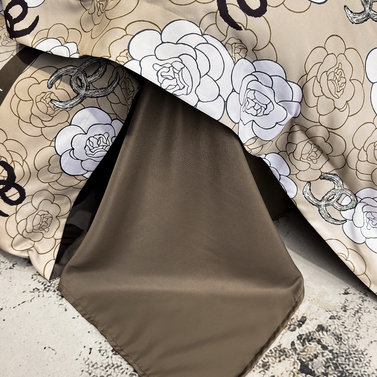 91家纺网 家纺一手货源 找家纺 奥汀洛家纺 2026新款亲肤磨毛数码四件套 彩雅-驼