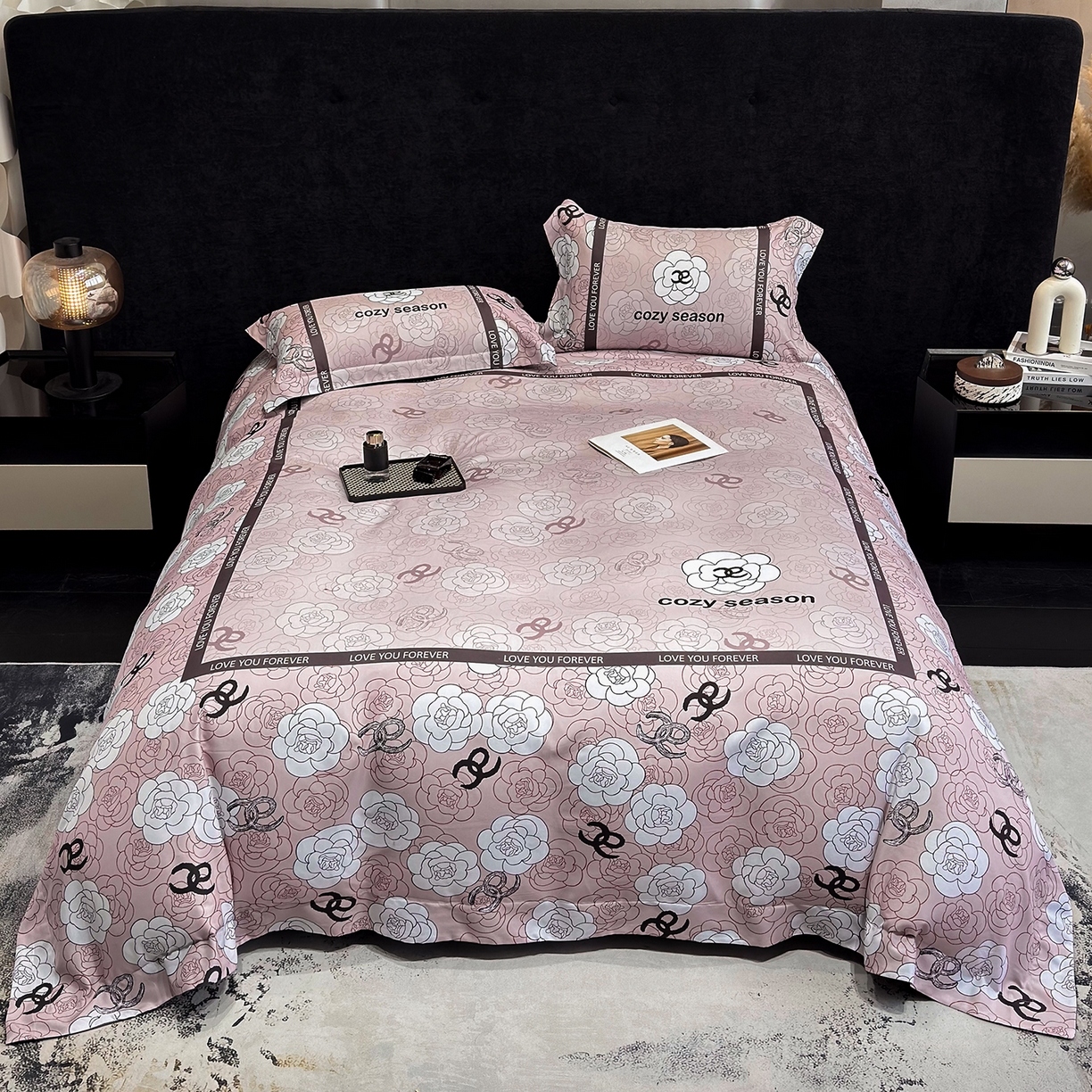 91家纺网 家纺一手货源 找家纺 奥汀洛家纺 2026新款亲肤磨毛数码四件套 彩雅-粉