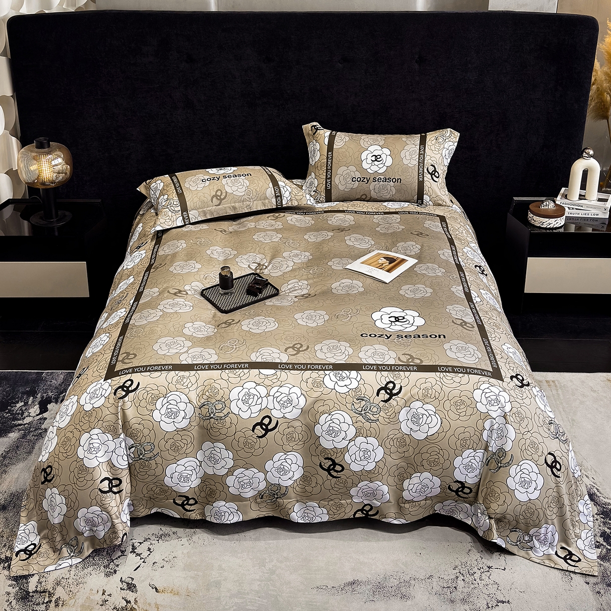 91家纺网 家纺一手货源 找家纺 奥汀洛家纺 2026新款亲肤磨毛数码四件套 彩雅-驼