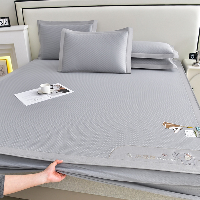 91家纺网 家纺一手货源 找家纺 小牛席业 2026新款小冰块大象凉感冰丝席（床笠款）凉席竹席藤席冰藤席乳胶席豆豆席 灰色