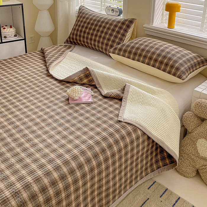 91家纺网 家纺一手货源 找家纺 梦精灵家纺 2026新款全棉床盖单件色织水洗棉绗缝夹棉床单 四季通用榻米防滑学生宿舍单人被套枕套 米兰咖