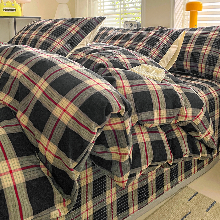 91家纺网 家纺一手货源 找家纺 梦精灵家纺 2026新款全棉床盖单件色织水洗棉绗缝夹棉床单 四季通用榻米防滑学生宿舍单人被套枕套 木槿黑