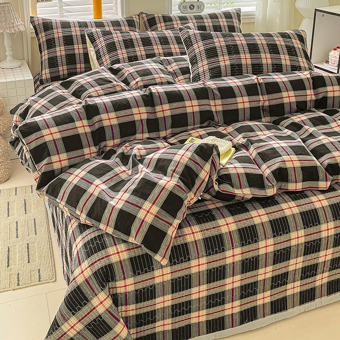 91家纺网 家纺一手货源 找家纺 梦精灵家纺 2026新款全棉床盖单件色织水洗棉绗缝夹棉床单 四季通用榻米防滑学生宿舍单人被套枕套 木槿黑