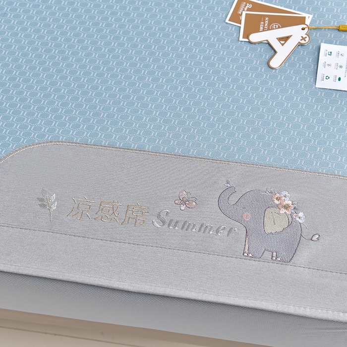 91家纺网 家纺一手货源 找家纺 小牛席业 2026新款小冰块大象凉感冰丝席（床笠款）凉席竹席藤席冰藤席乳胶席豆豆席 蓝色