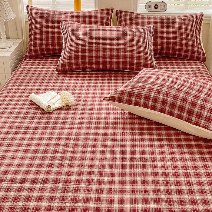 91家纺网 家纺一手货源 找家纺 梦精灵家纺 2026新款全棉床盖单件色织水洗棉绗缝夹棉床单 四季通用榻米防滑学生宿舍单人被套枕套 米兰红