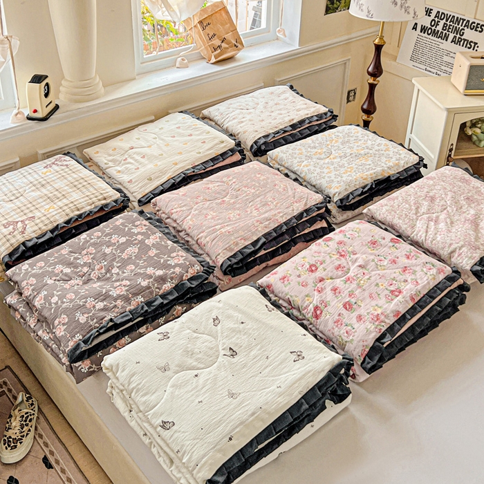 91家纺网 家纺一手货源 找家纺 （总）一比一家纺 2026新款木棉赫本风花边夏被夏凉被空调被