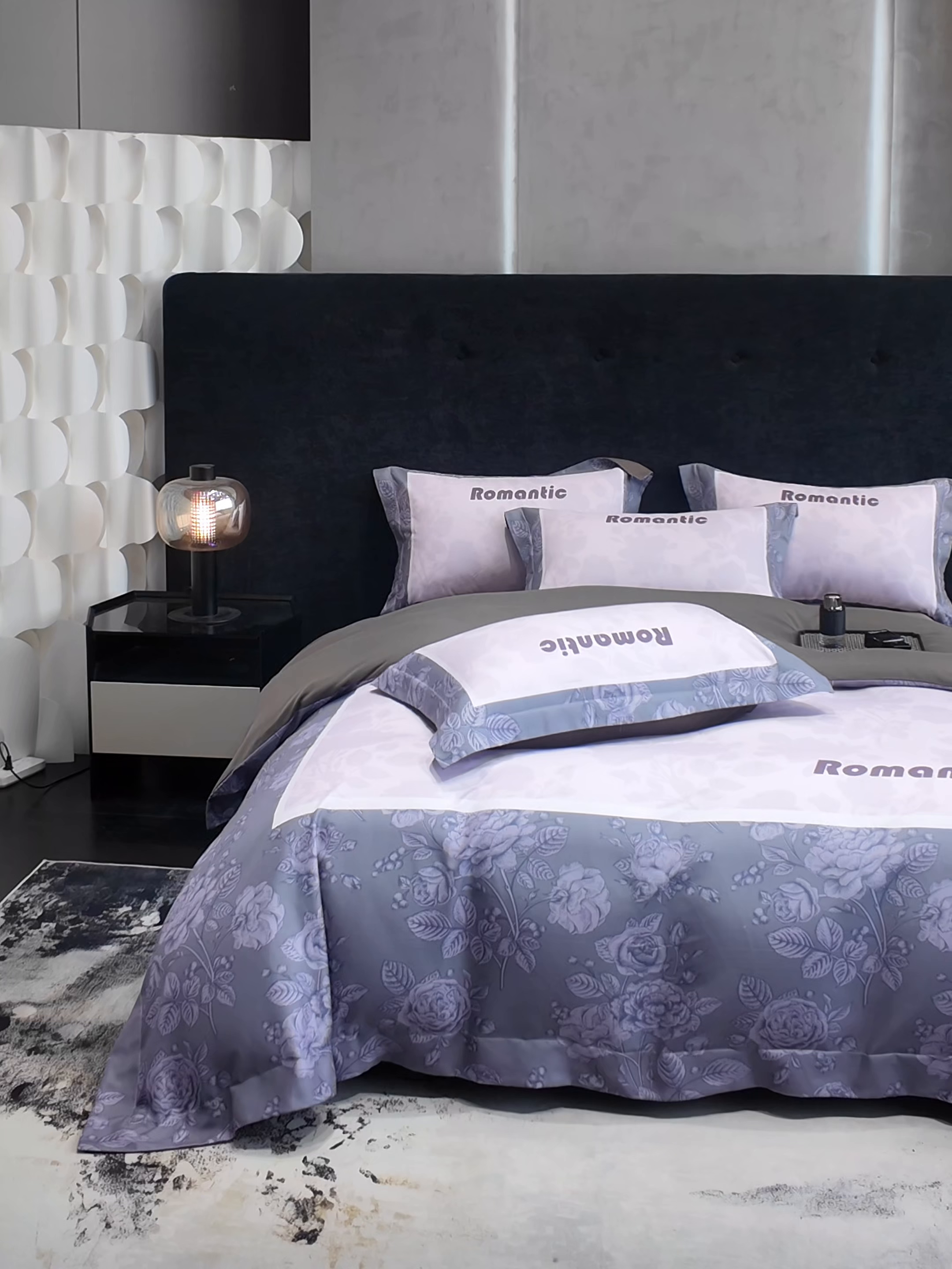 91家纺网 家纺一手货源 找家纺 奥汀洛家纺 2026新款亲肤磨毛数码四件套 罗曼-紫