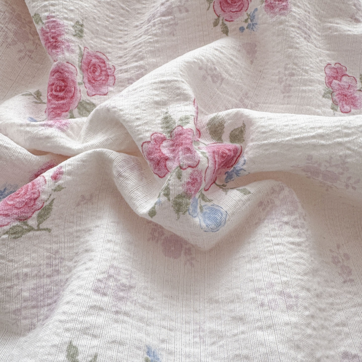 91家纺网 家纺一手货源 找家纺 默忆 2026新款A泡芙双层纱大豆夏被夏凉被空调被夏被四件套 泡芙-花枝招展