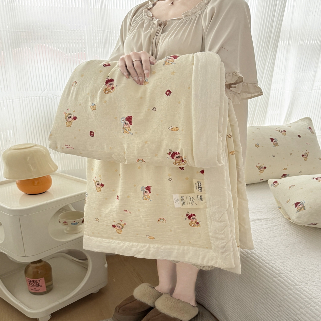 91家纺网 家纺一手货源 找家纺 默忆 2026新款A泡芙双层纱大豆夏被夏凉被空调被夏被四件套 泡芙-魔法星星人