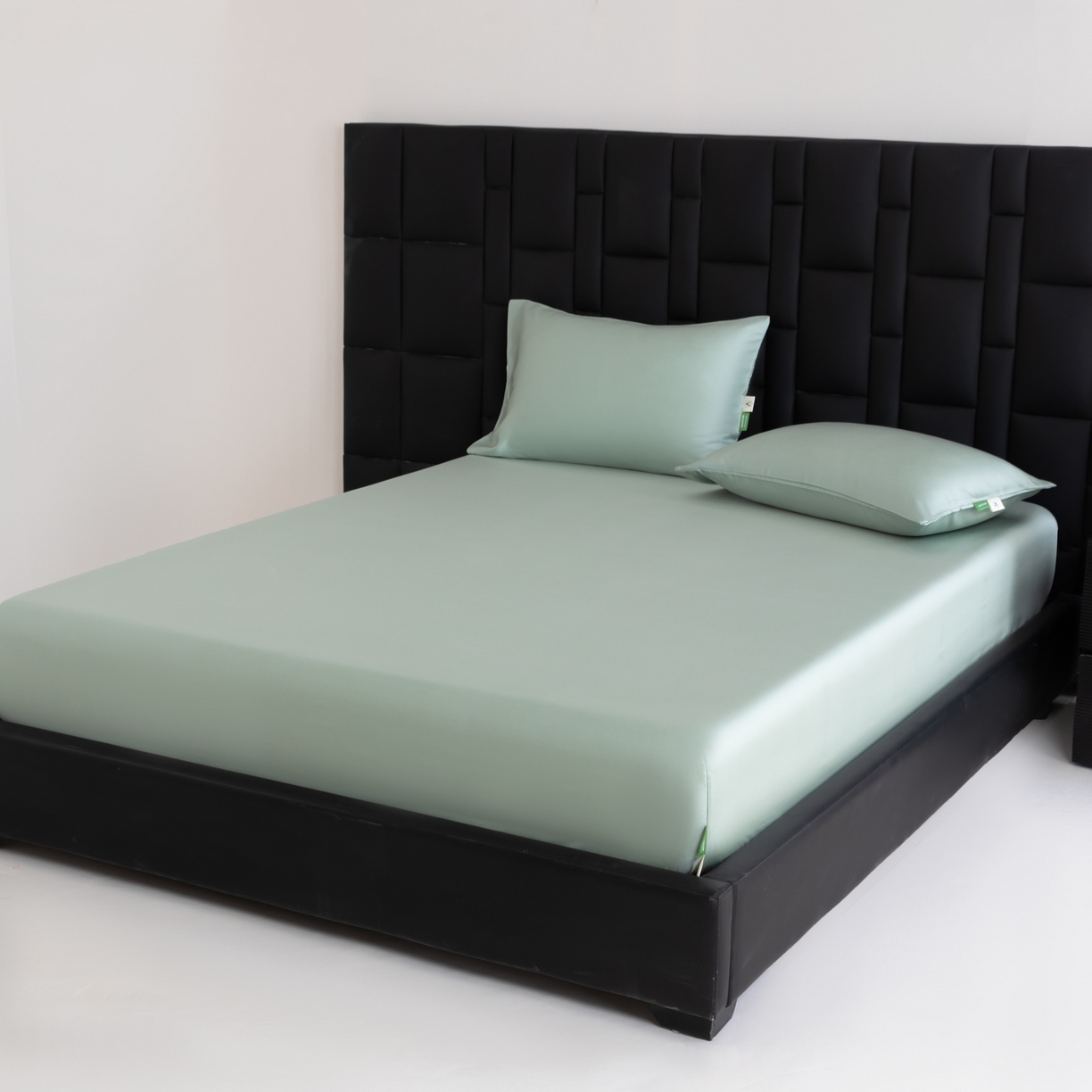 91家纺网 家纺一手货源 找家纺 （总）眠博士 2026新款60S天丝莱赛尔纯色床笠-场景一