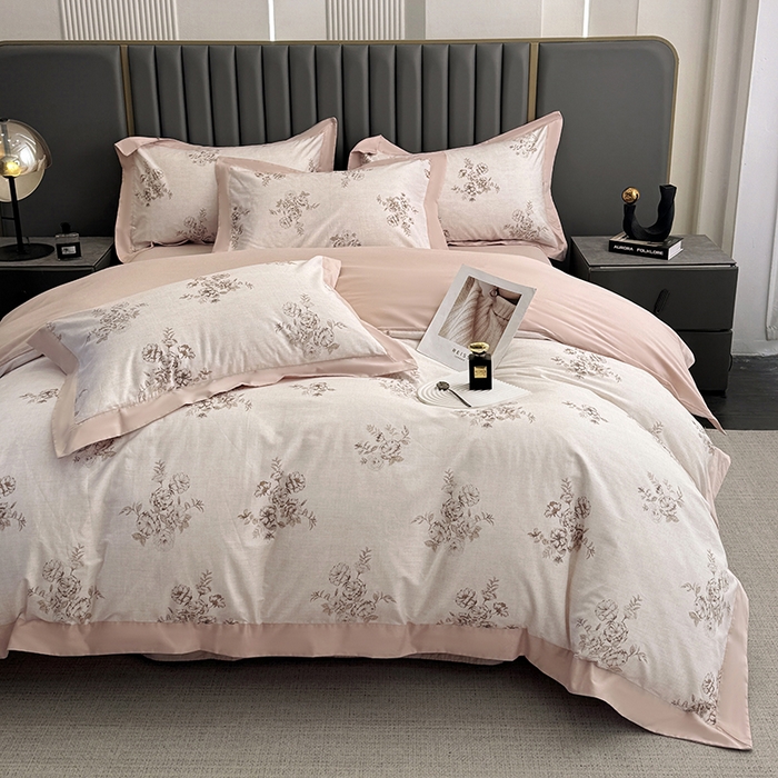 91家纺网 家纺一手货源 找家纺 乐蔻家纺 2026新款宽边数码精梳长绒棉纯棉四件套 舒言 粉