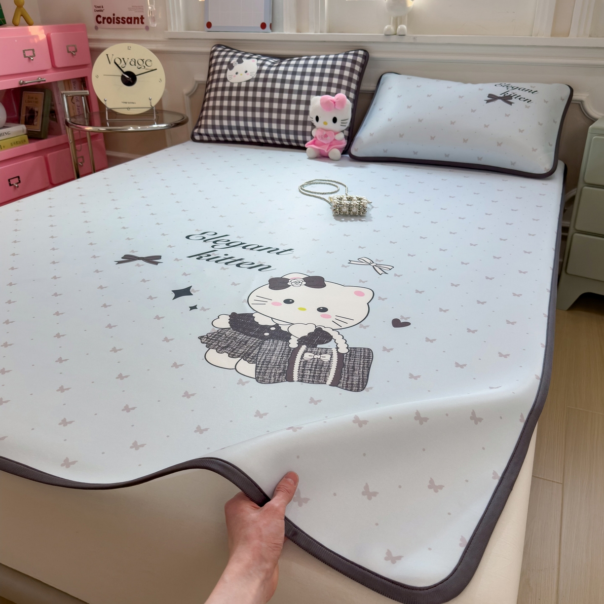 91家纺网 家纺一手货源 找家纺 丝羽坊 2026新款ins设计师原创大版小清新卡通冰皮复合软凉席  香风喵语-平铺款