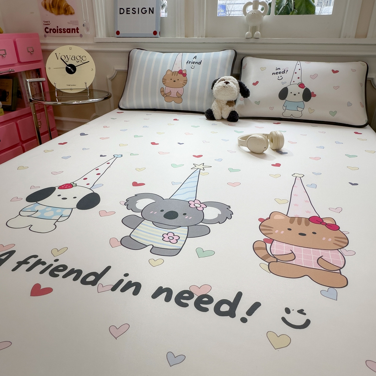 91家纺网 家纺一手货源 找家纺 丝羽坊 2026新款ins设计师原创大版小清新卡通冰皮复合软凉席  萌友相伴-平铺款