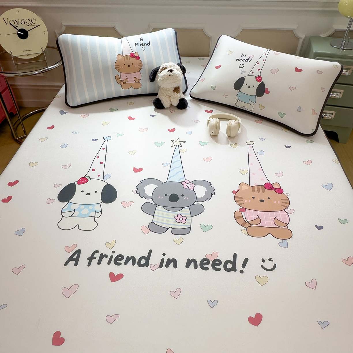 91家纺网 家纺一手货源 找家纺 丝羽坊 2026新款ins设计师原创大版小清新卡通冰皮复合软凉席  萌友相伴-平铺款