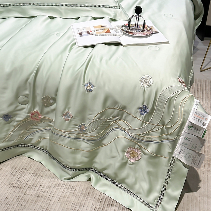 91家纺网 家纺一手货源 找家纺 欧夏家纺 2026新款兰精天丝刺绣镂空夏被空调被夏凉被薄被子-泊莱丽 牛油果