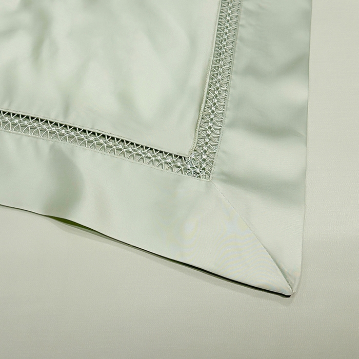 91家纺网 家纺一手货源 找家纺 欧夏家纺 2026新款兰精天丝刺绣镂空夏被空调被夏凉被薄被子-泊莱丽 牛油果