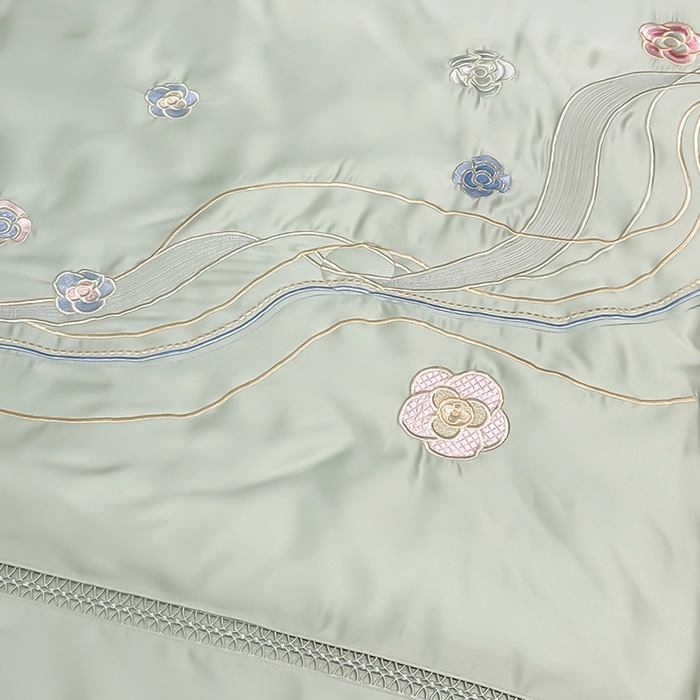 91家纺网 家纺一手货源 找家纺 欧夏家纺 2026新款兰精天丝刺绣镂空夏被空调被夏凉被薄被子-泊莱丽 牛油果