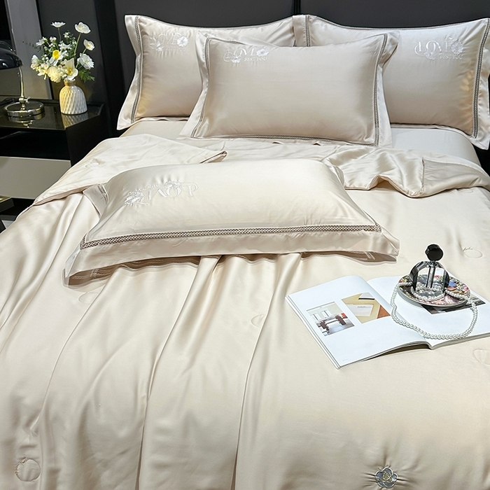 91家纺网 家纺一手货源 找家纺 欧夏家纺 2026新款兰精天丝刺绣镂空夏被空调被夏凉被薄被子-泊莱丽 香槟色