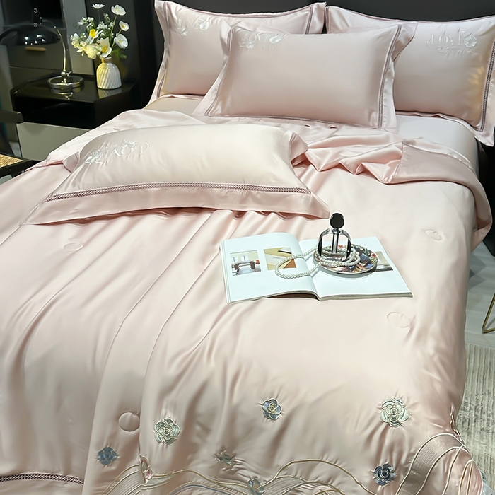 91家纺网 家纺一手货源 找家纺 欧夏家纺 2026新款兰精天丝刺绣镂空夏被空调被夏凉被薄被子-泊莱丽 玉色