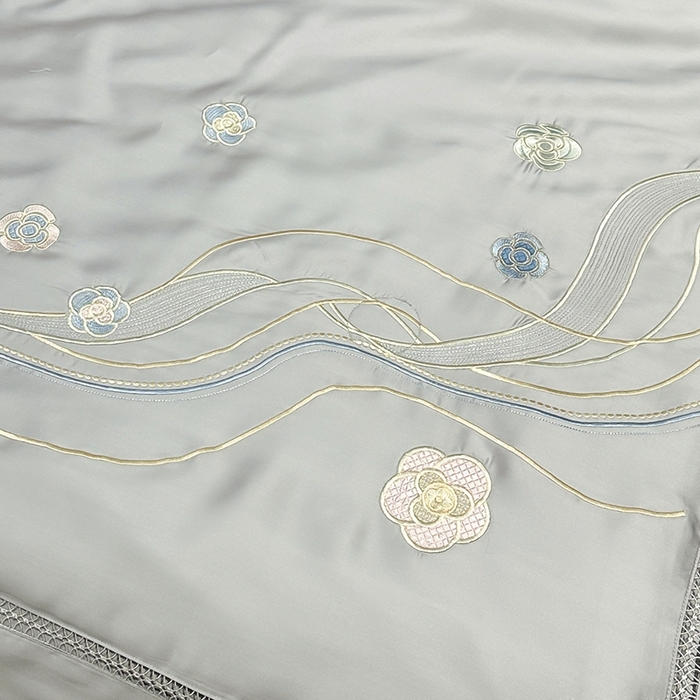 91家纺网 家纺一手货源 找家纺 欧夏家纺 2026新款兰精天丝刺绣镂空夏被空调被夏凉被薄被子-泊莱丽 月光灰