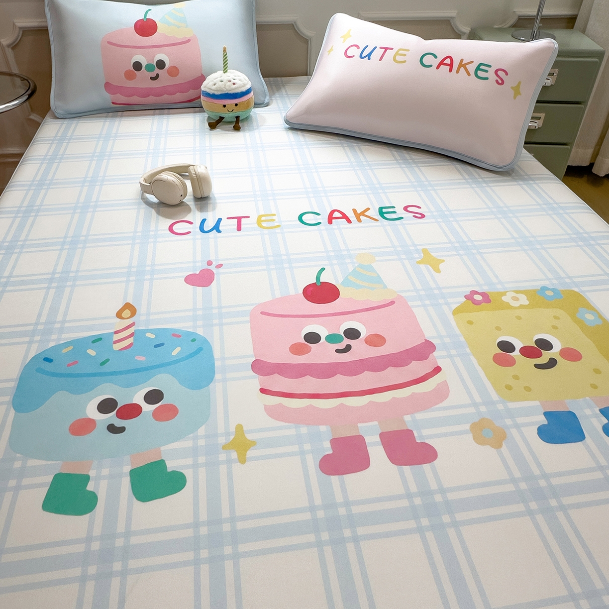 91家纺网 家纺一手货源 找家纺 丝羽坊 2026新款ins设计师原创大版小清新卡通冰皮复合软凉席  甜趣屋-平铺款