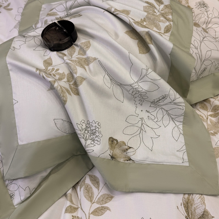 91家纺网 家纺一手货源 找家纺 乐蔻家纺 2026新款宽边数码精梳长绒棉纯棉四件套 晚叶初晓 绿