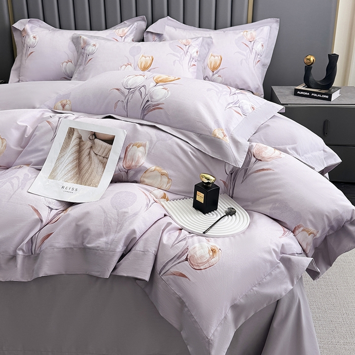 91家纺网 家纺一手货源 找家纺 乐蔻家纺 2026新款宽边数码精梳长绒棉纯棉四件套 闲趣 紫