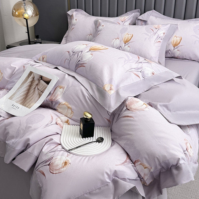 91家纺网 家纺一手货源 找家纺 乐蔻家纺 2026新款宽边数码精梳长绒棉纯棉四件套 闲趣 紫