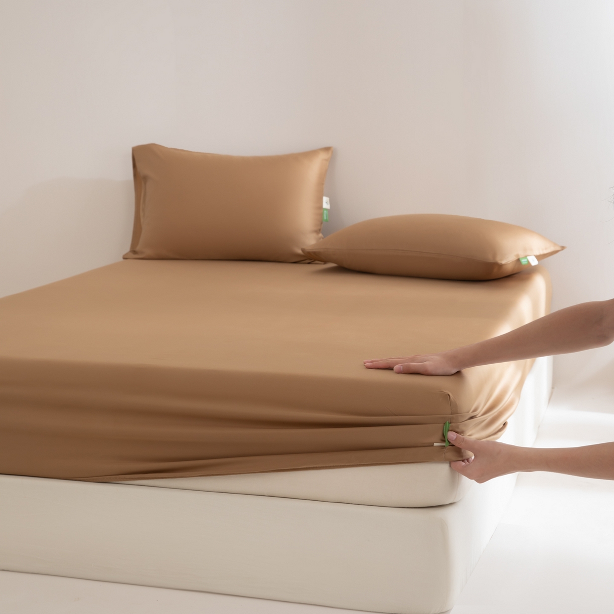 眠博士 2026新款60S天丝莱赛尔纯色床笠-场景一 60S天丝床笠-金咖