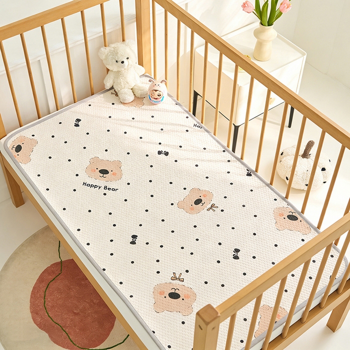 91家纺网 家纺一手货源 找家纺 （总）家品罗兰 2026新款A类母婴级卡通婴儿凉感冰豆豆凉席儿童新生小宝宝床幼儿园床拼接床冰丝席床单垫可机洗夏空调席