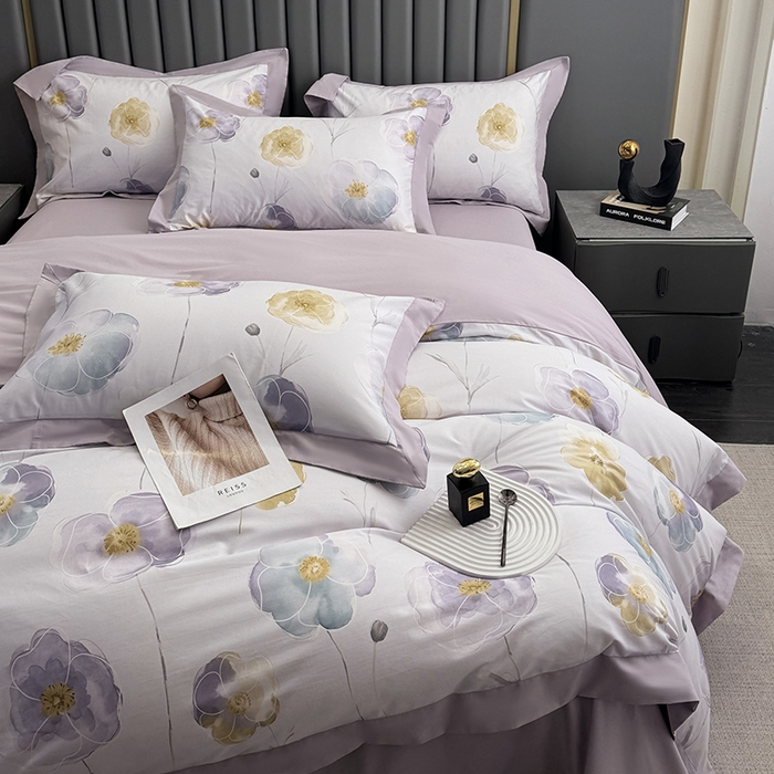 91家纺网 家纺一手货源 找家纺 乐蔻家纺 2026新款宽边数码精梳长绒棉纯棉四件套 怡淡静雅 紫