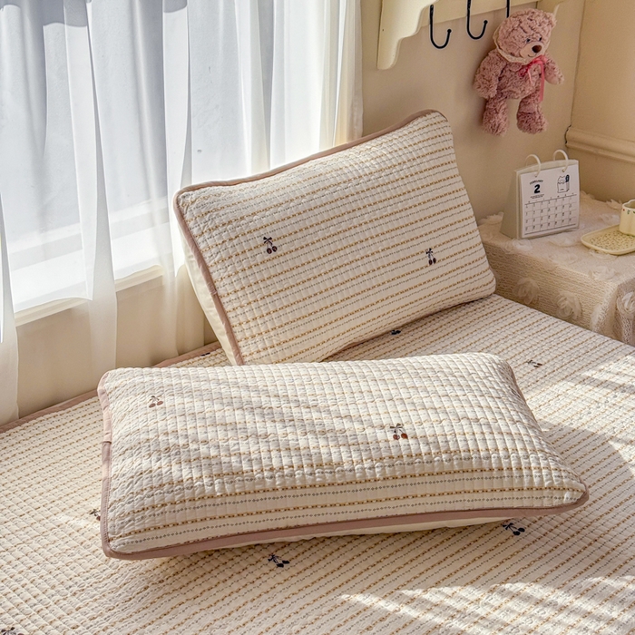 91家纺网 家纺一手货源 找家纺 赛丽雅 2026春夏新款毛巾绣床盖三件套 好朋友