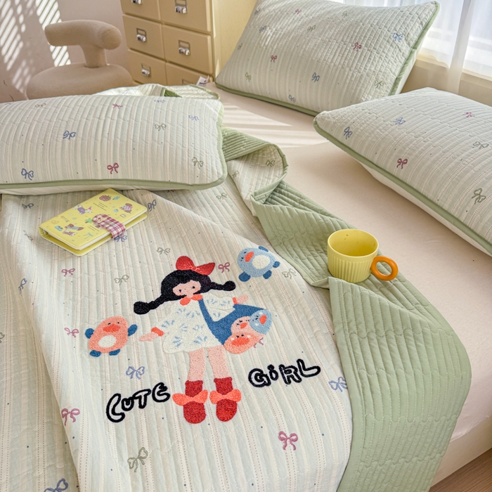 91家纺网 家纺一手货源 找家纺 赛丽雅 2026春夏新款毛巾绣床盖三件套 青春女孩